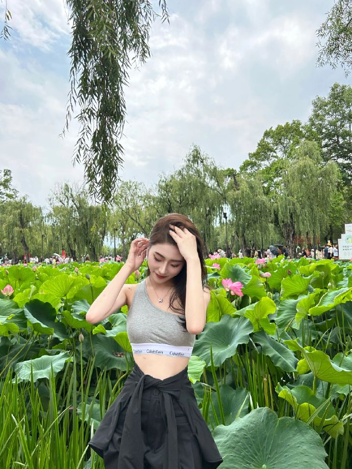 细分行业垂直站云端竞品流量缺口挖掘差异化运营方案