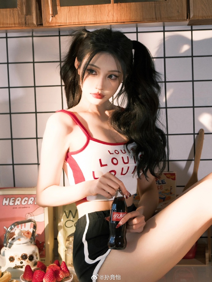  今日必吃大瓜热瓜} 