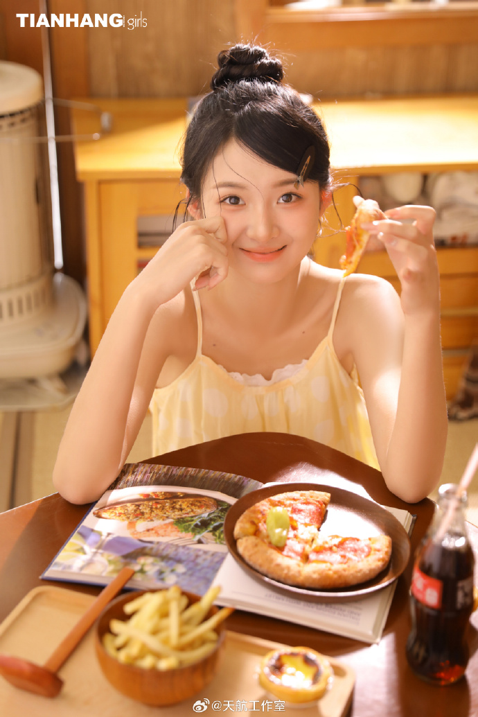  吃最新的瓜 
